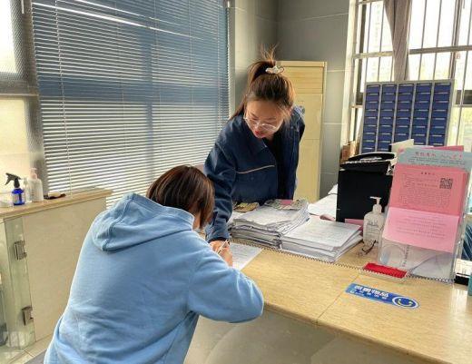 簡篇-【初心產發  四融五有】“五一”我在崗丨堅守詮釋責任  服務彰顯擔當