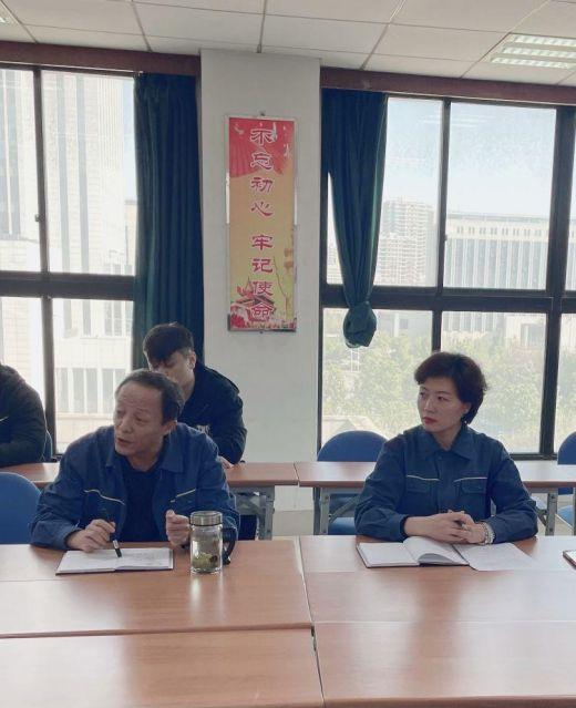 簡篇-【初心產發  四融五有】“五一”我在崗丨堅守詮釋責任  服務彰顯擔當